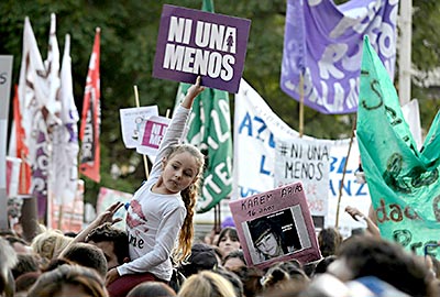 Ni una menos – La CTA marcha de Congreso a Plaza de Mayo para gritar Ni una menos