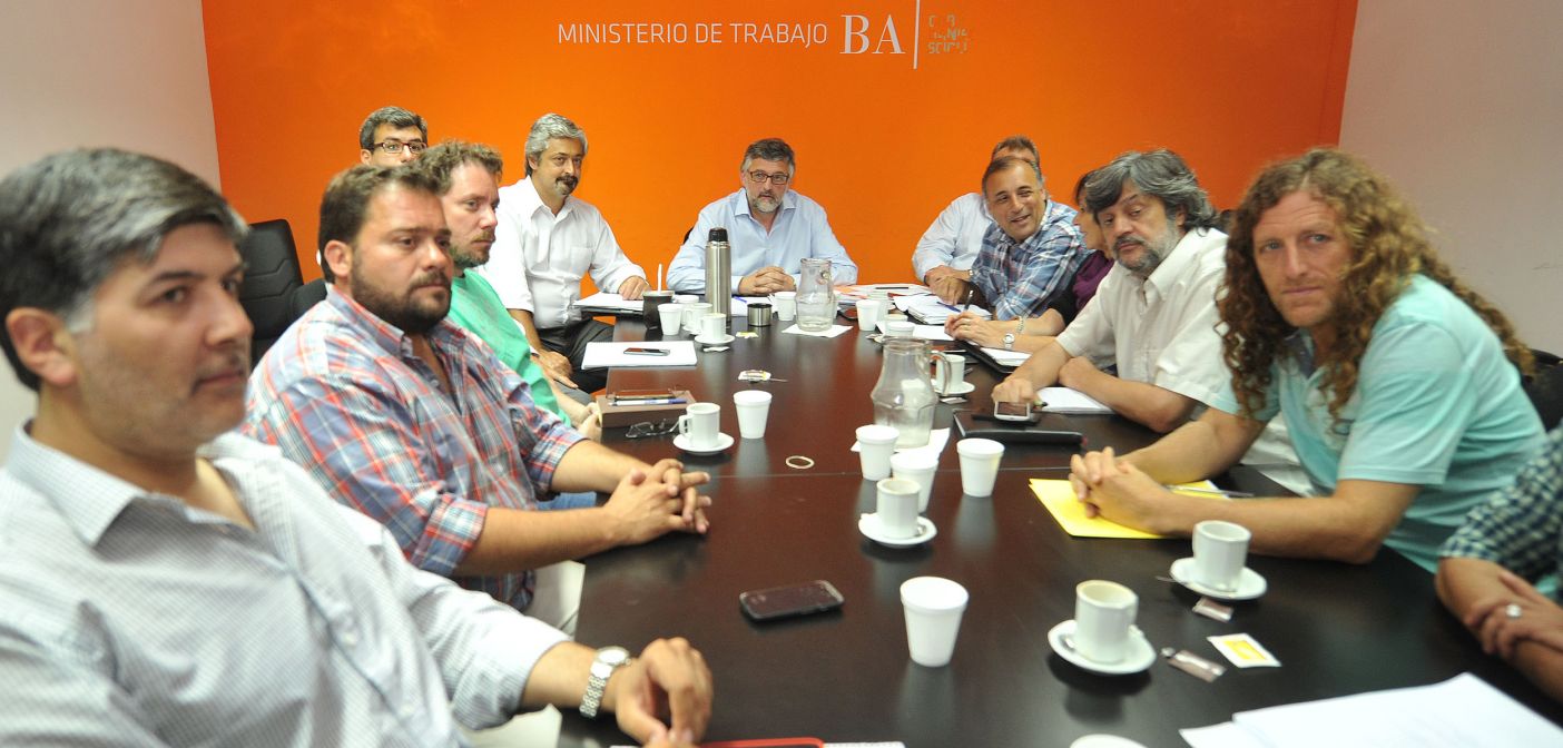 Gremios estatales de CTA Autónoma se reunieron con el ministro de trabajo bonaerense