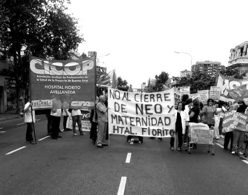 Tuvimos una charla con Anibal Aristizábal, médico clínico del Hospital Fiorito y presidente de la seccional Fiorito de CICOP