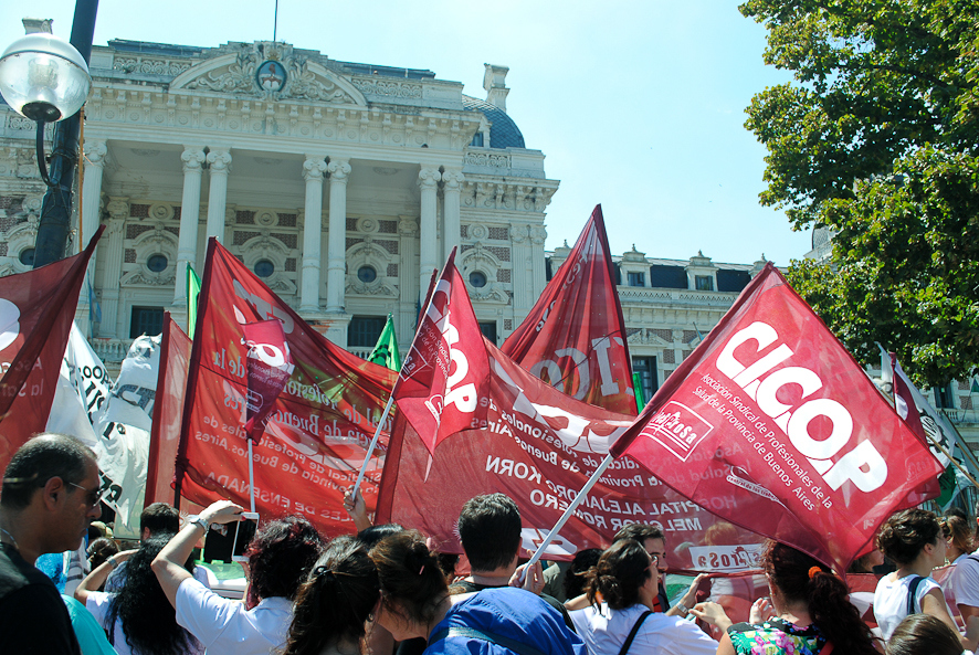 Acuerdo parcial con los estatales bonaerenses