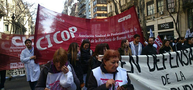 Médicos lamentan que “siguen sin respuestas” por parte del Gobierno