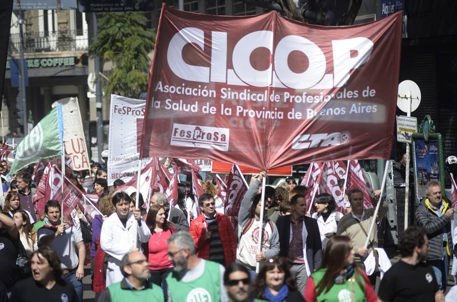 CICOP SALIO A LA CALLE CON SUS RECLAMOS: LA SALUD NO PUEDE ESPERAR!!!