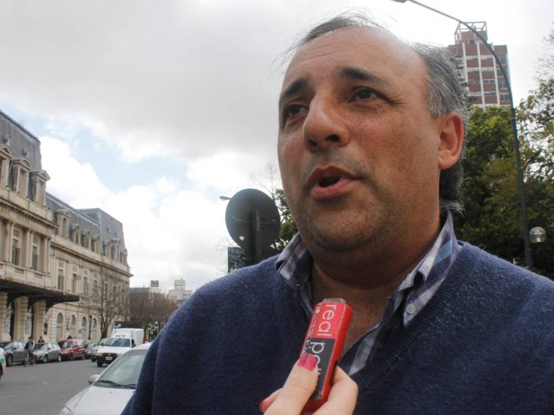 Fernando Corsiglia: “Estamos esperando que nos llamen a discutir salarios seriamente”