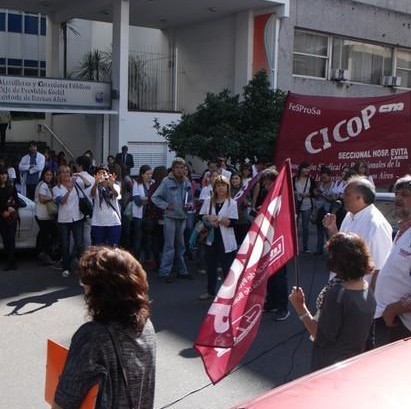 LA GOBERNADORA VIDAL OFERTÓ $ 98.- DE AUMENTO EN EL SUELDO INICIAL DE UN PROFESIONAL DE LA SALUD