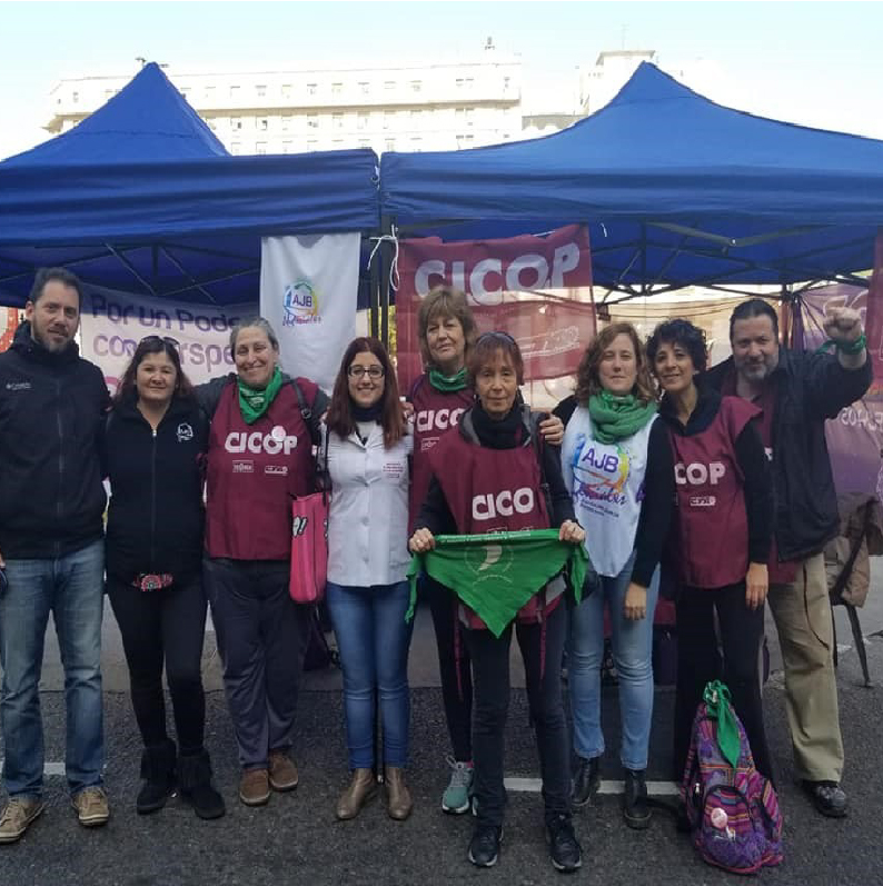 GÉNERO:   Martes 28 de Mayo