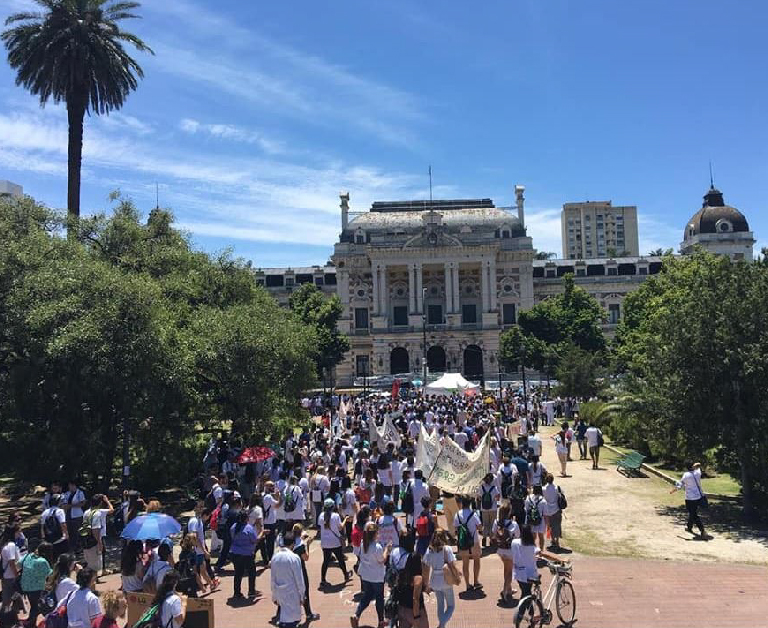 Se conformó la Secretaría de Juventudes y Residencias y convoca a su primera reunión virtual