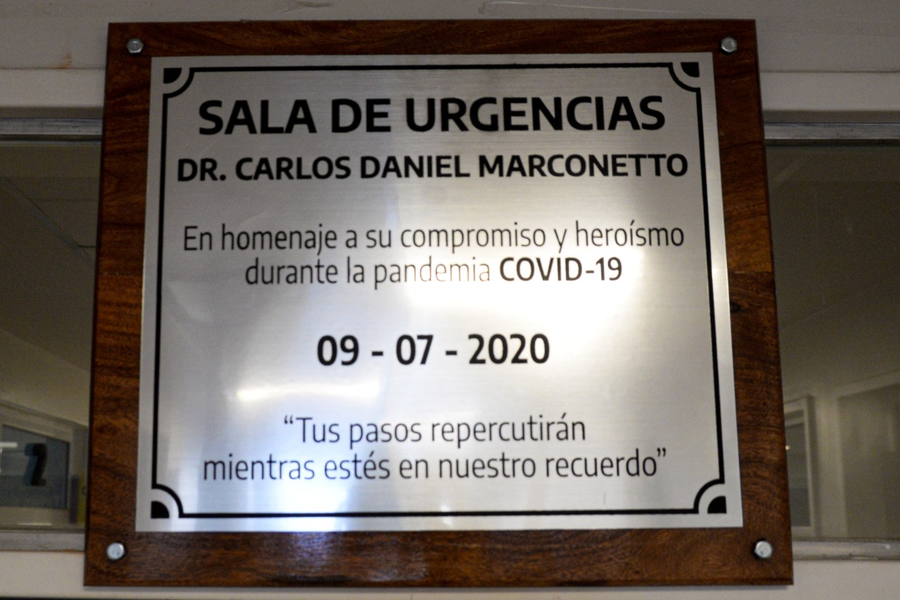 Lxs trabajadorxs del Hospital Oñativia homenajearon al Dr. Daniel Marconetto  
