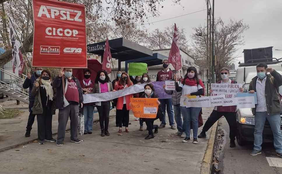 Semaforazo por la Salud Pública en Lomas de Zamora