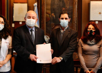 CICOP firmó un convenio con la Universidad Nacional de La Plata