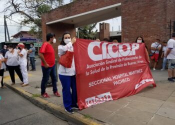 Asamblea en el Hospital Magdalena V. de Martinez de Pacheco