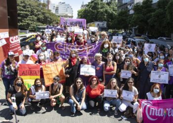 CICOP junto a organizaciones sociales y políticas reclamaron justicia para Martín y su madre