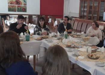 Encuentro y Conferencia de Prensa en 25 de Mayo