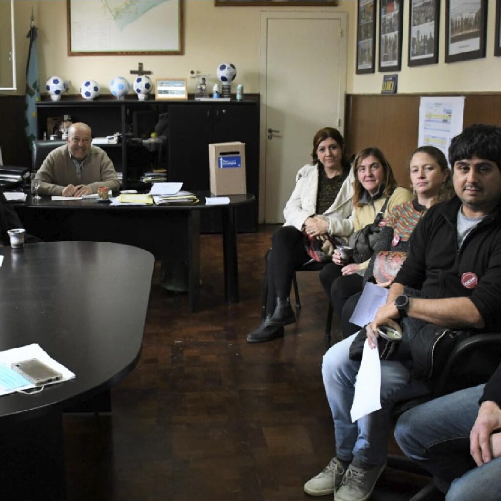 Importante reunión con el Intendente de Mar Chiquita