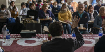 Se realizó la Charla Sobre Desgaste Laboral en el Hospital Gandulfo