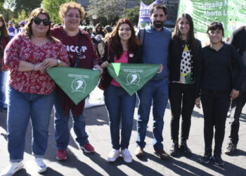Garro no cumple con la Ley de Aborto