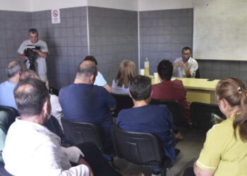 Se desarrolló la Charla sobre Desgaste Laboral en el Hospital Virgen del Carmen de Zárate