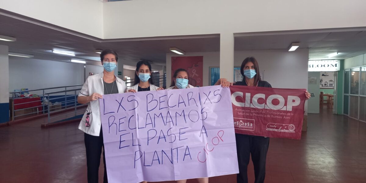 Cartelazos por la Salud Pública en el Hospital Oñativia de Rafael Calzada (2)