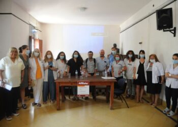 Se llevó adelante la Charla sobre Desgaste Laboral en el Hospital de Niñxs de La Plata