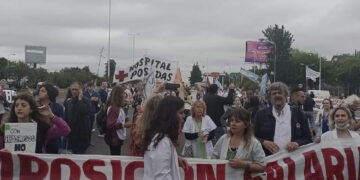 Sigue la lucha en el Posadas por una urgente recomposición salarial