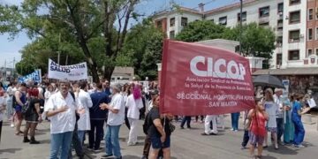Movilización y Corte de Ruta frente al Hospital Eva Perón de San Martín