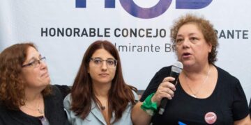 Reconocimiento a María Rosa Álvarez