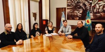 Lxs profesionales de la salud de Morón acordaron un aumento salarial nominal del 55% y acumulado del 68%