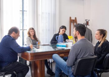 Reunión con la Escuela de Gobierno en Salud