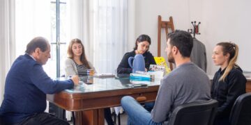 Reunión con la Escuela de Gobierno en Salud