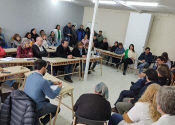 Reunión en el Hospital Meléndez de Adrogué para abordar los graves problemas edilicios