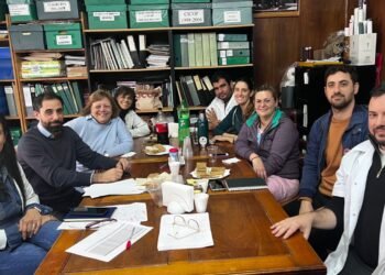 Reunión con la Comisión Directiva del Hospital Presidente Perón de Avellaneda