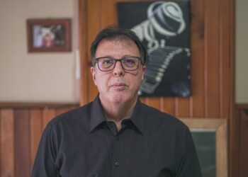 Orlando Restivo es nuestro compañero médico neonatólogo del Hospital General Manuel Belgrano de San Martín.