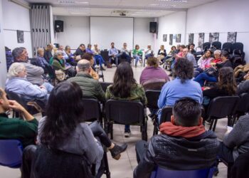 Asamblea abierta y multisectorial por el Derecho a la Salud en Argentina