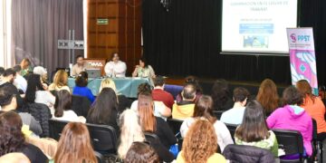 Primera Jornada de Capacitación sobre Iluminación en lugares de trabajo y su impacto en la salud