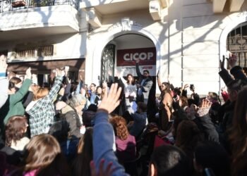 Un multitudinario Congreso de Delegadxs aprobó la propuesta salarial y la reforma del Estatuto