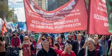 ¡En la calle junto a lxs jubiladxs!
