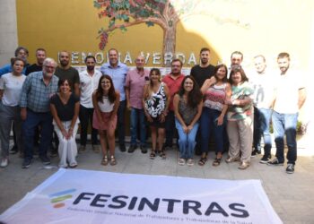 Consejo Directivo Nacional de FESINTRAS junto a sectores en lucha 