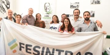 FESINTRAS llevó su apoyo a lxs trabajadorxs del bonaparte: ¡VACIAR ES CERRAR!
