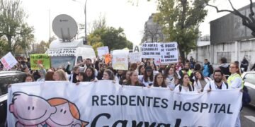 ¡Los Hospitales Públicos no se tocan!