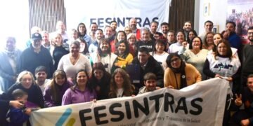 Un multitudinario Congreso de FESINTRAS resolvió lanzar una campaña en defensa del Hospital Garrahan y los Hospitales SAMIC