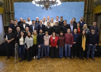 Reunión de representantes gremiales con el Gobernador Axel Kicillof