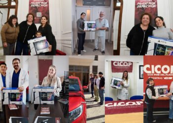 Entrega de premios por los sorteos especiales 2025