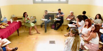 Charla debate sobre la reforma laboral en la Seccional Romero