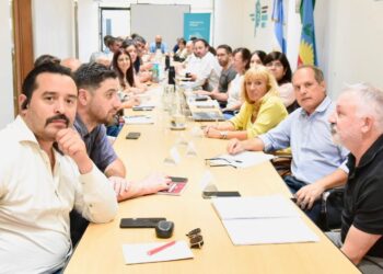 Paritaria General del Estado: Propuesta del 7,5 % en dos tramos