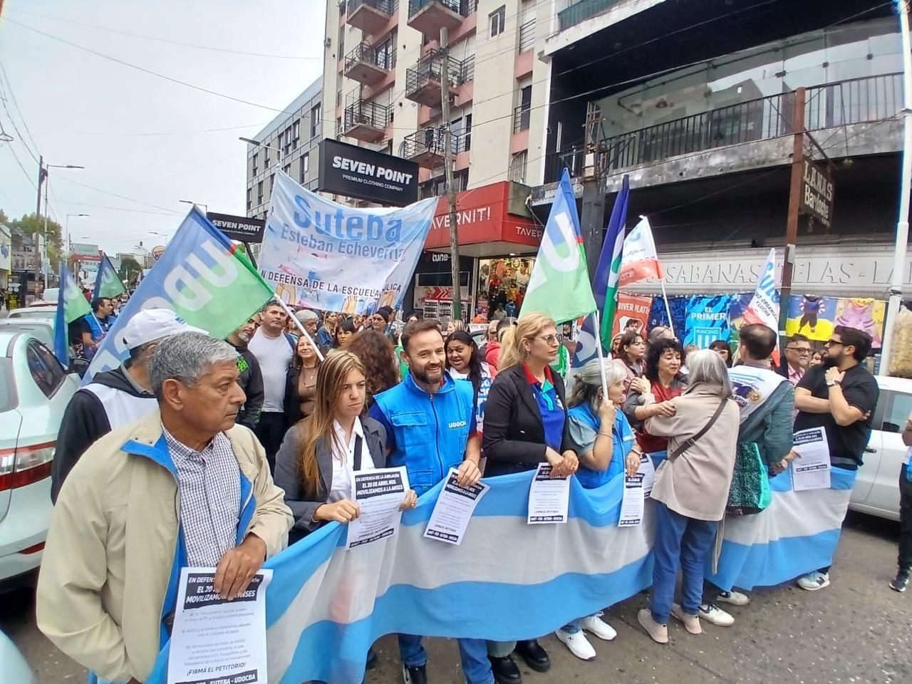 Sede Esteban Echeverría - Jornada en defensa del sistema previsional provincial (1)