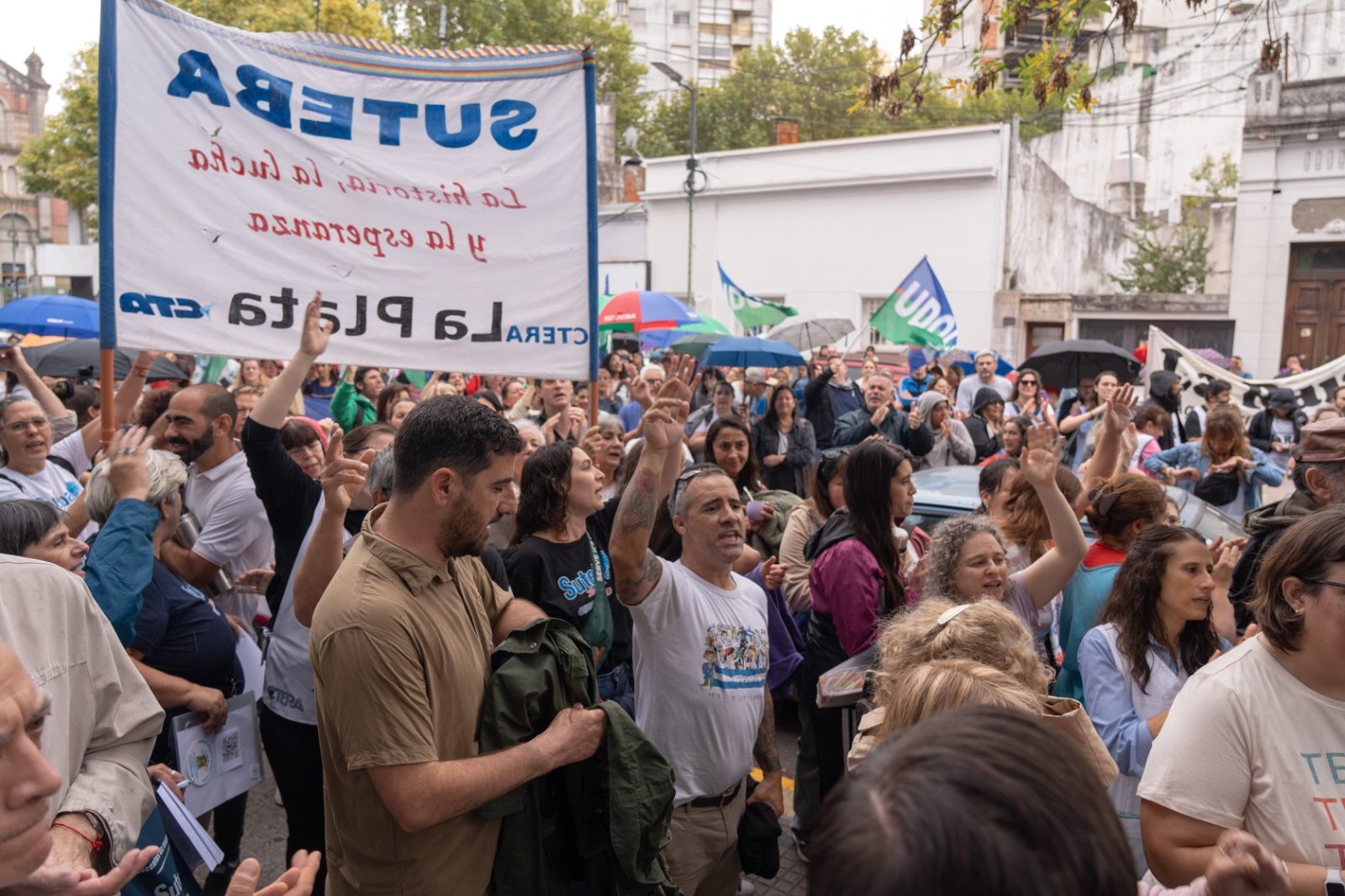 Sede La Plata - Jornada en defensa del sistema previsional provincial (7)
