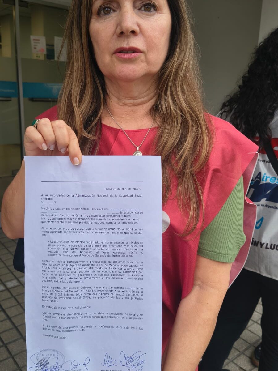 Sede Lanús - Jornada en defensa del sistema previsional provincial (7)