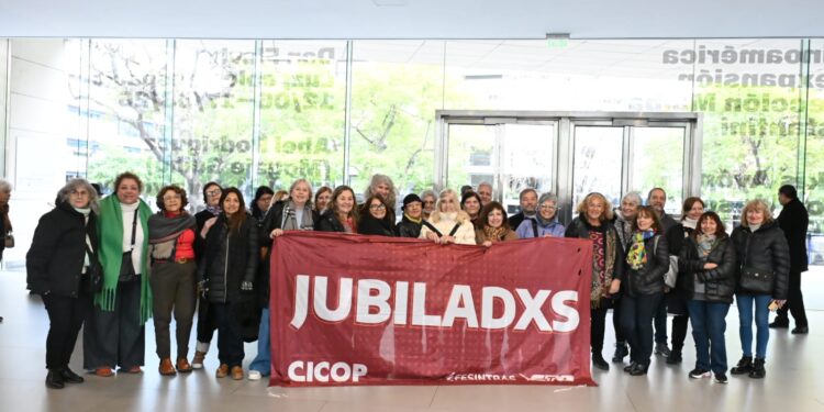 Nueva jornada de cultura y encuentro de lxs jubiladxs de CICOP